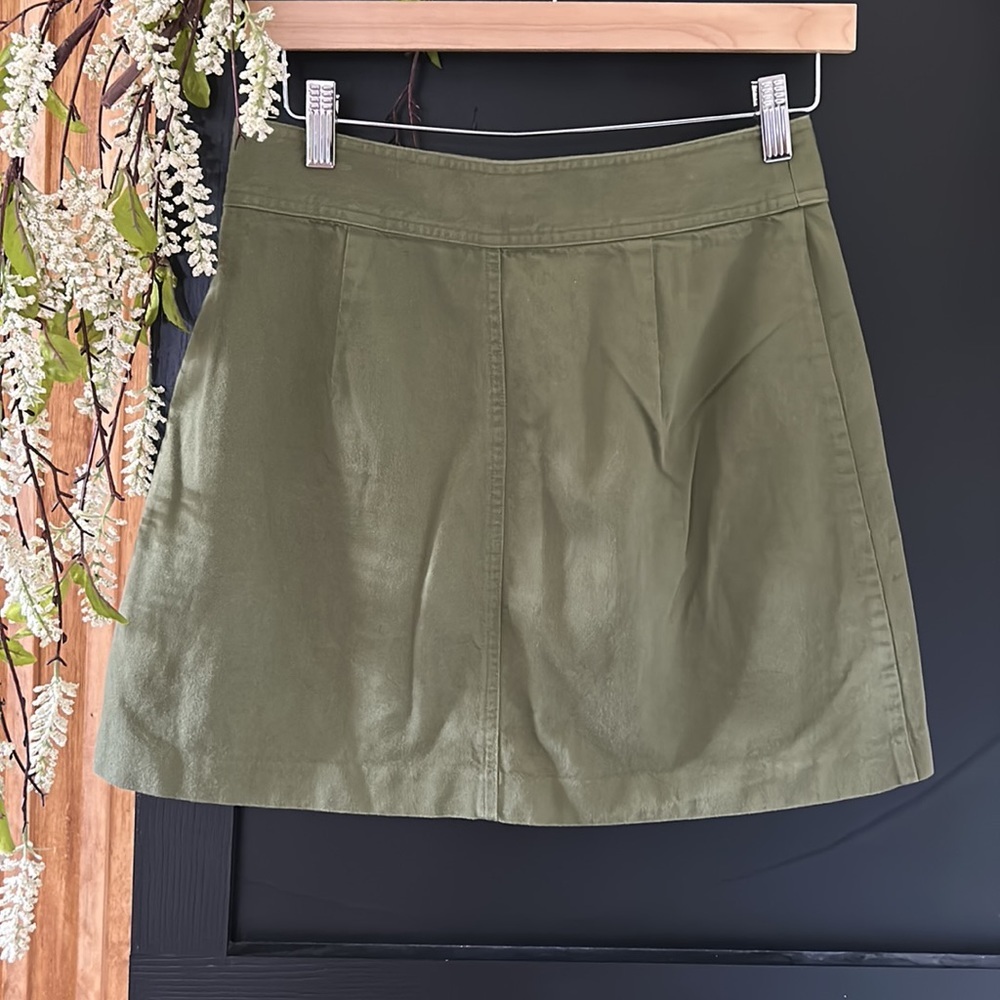 Madewell Station A line Mini Skirt. Size 2 - Picture 4 of 6